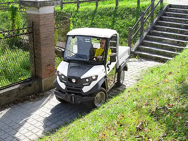 Small electric transport vehicles with cargo bed