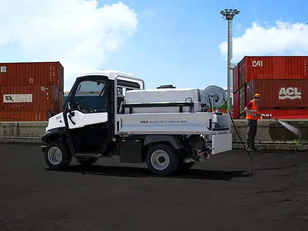 Electric vehicles with pressure washer or sprayer - For street cleaning and maintenance of green areas