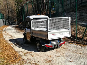 Pick-up for maintenance