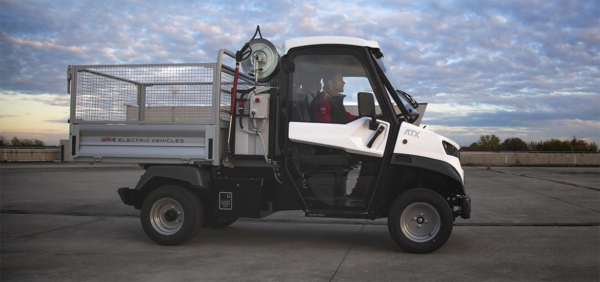 Eelectric vehicle cleaning maintenance station railway Eelectric vehicle cleaning maintenance station railway