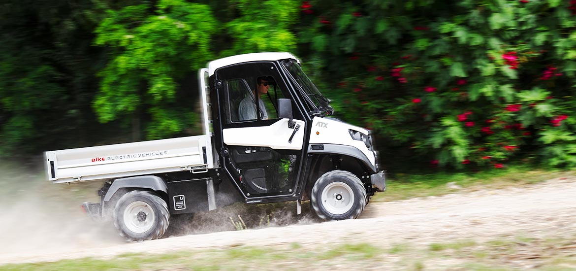 Electric vehicle for sustainable tourism