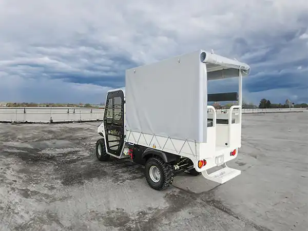 8 seater - Electric passenger transport with double bench seats