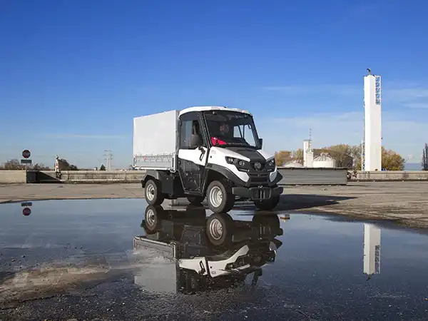 Vehicles with body tarp